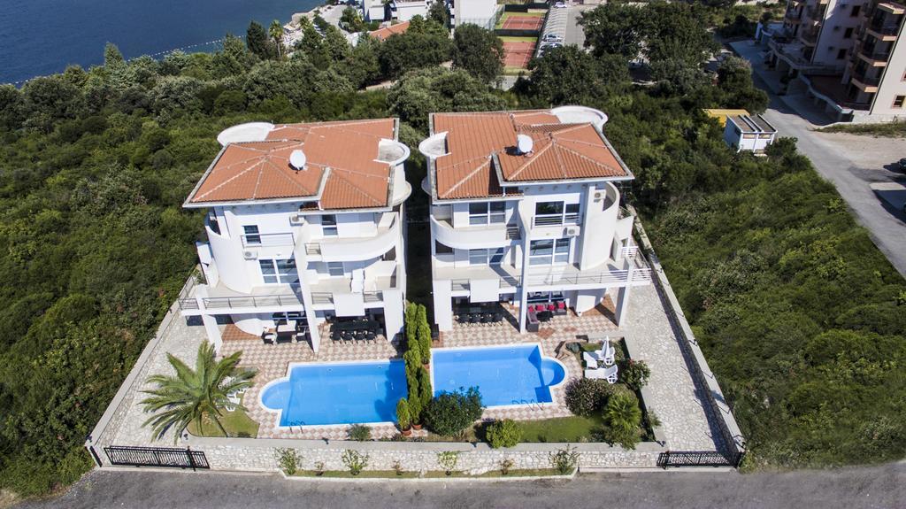 Royal Villas Dobra Voda Extérieur photo
